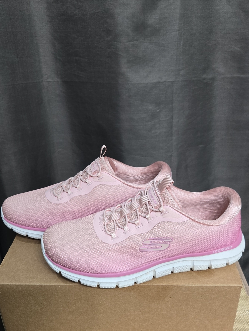 Skechers Like-newPink Mesh Lace-Style Slip-On Sneakers Wide Fit